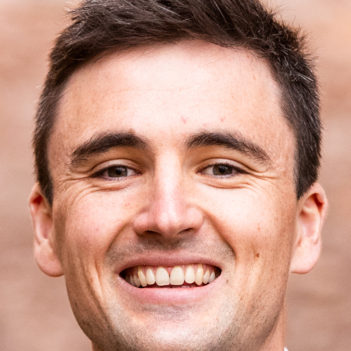 Dr. Ruairi Robertson is a Lecturer in Microbiome Science at the Blizard Institute, Queen Mary University of London