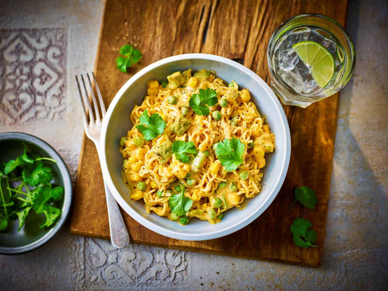 Cheesy Curry Noodles
